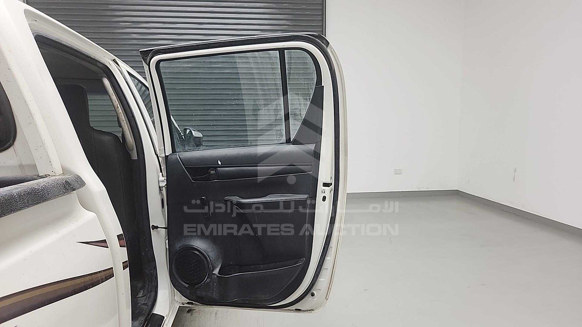 2019 TOYOTA HILUX VIN: MR0DX9CD3K2521237