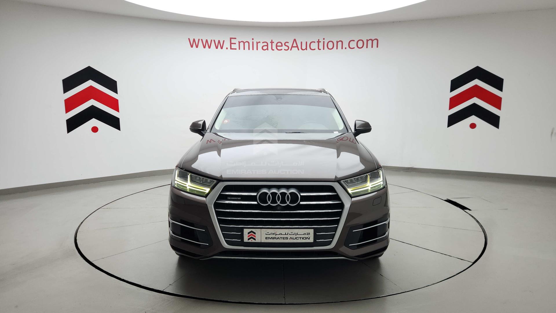 2018 AUDI Q7 VIN: WA1ZZZF72JD004402