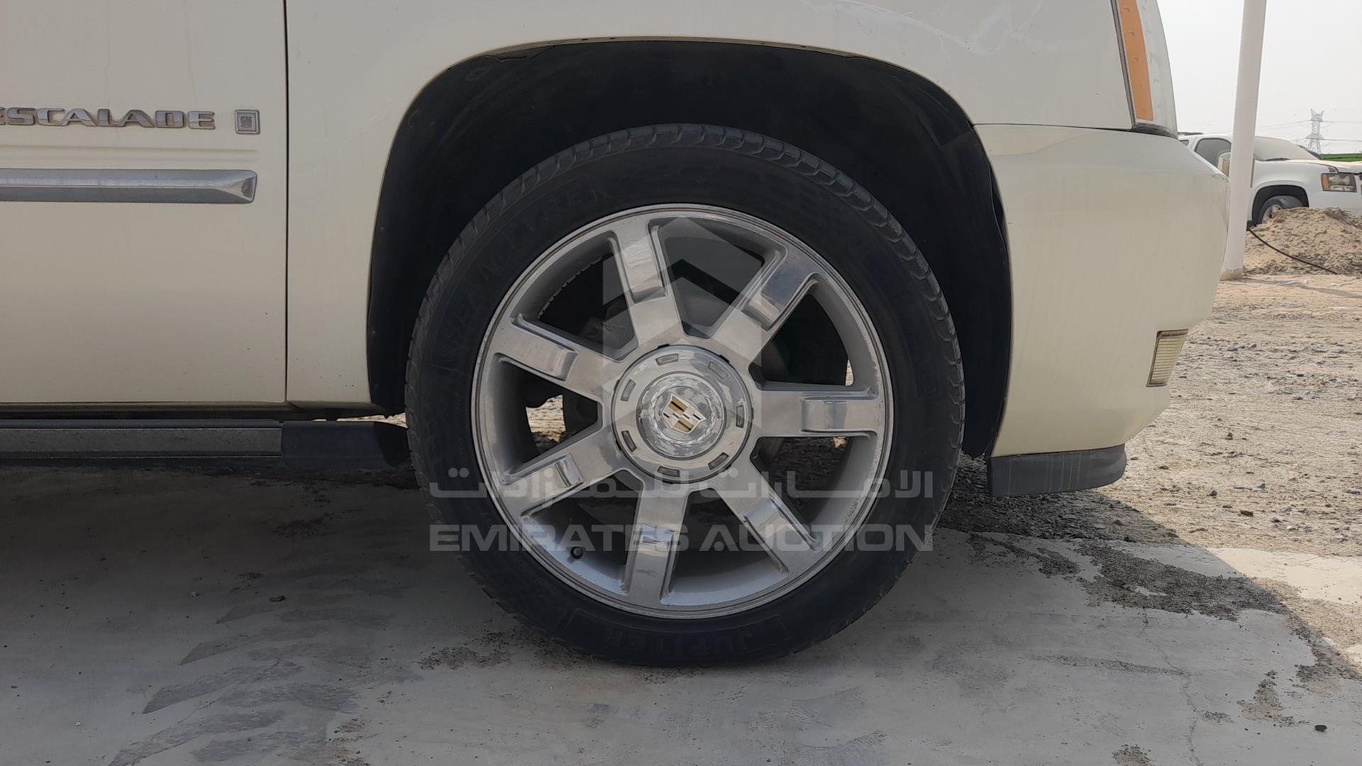 2009 CADILLAC ESCALADE VIN: 1GYFK13209R113649