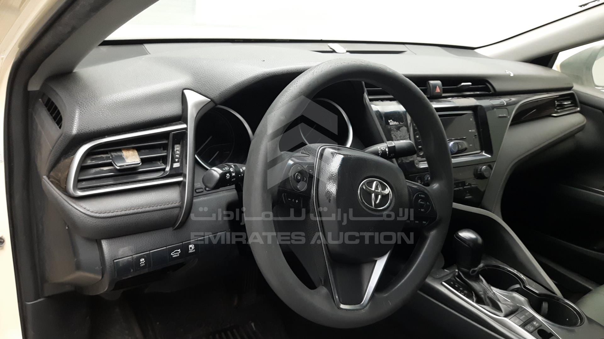 2019 TOYOTA CAMRY HYBRID VIN: JTNB29HK5K3016303