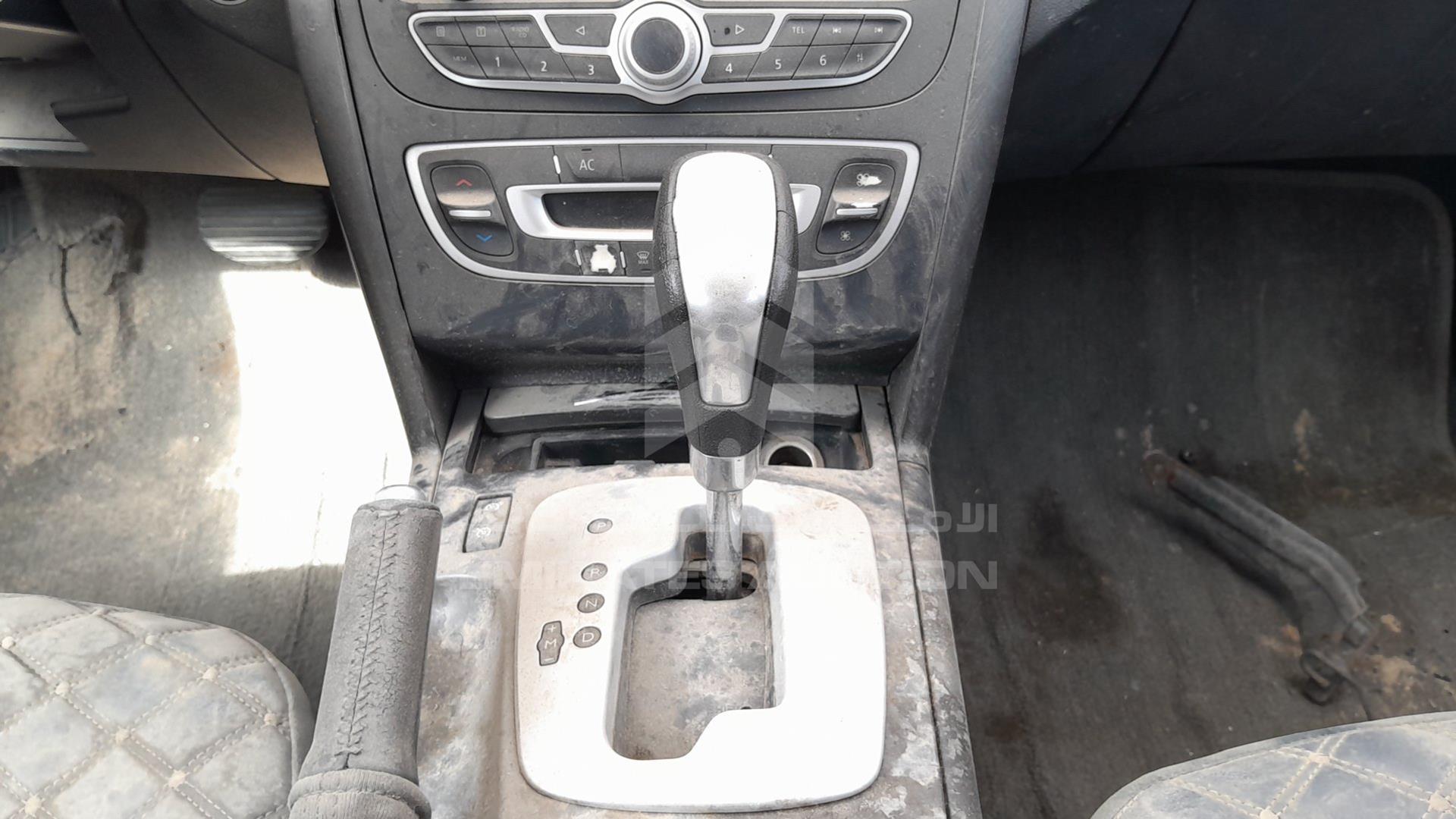 2012 RENAULT SAFRANE VIN: VF1ABLCC4CC261476