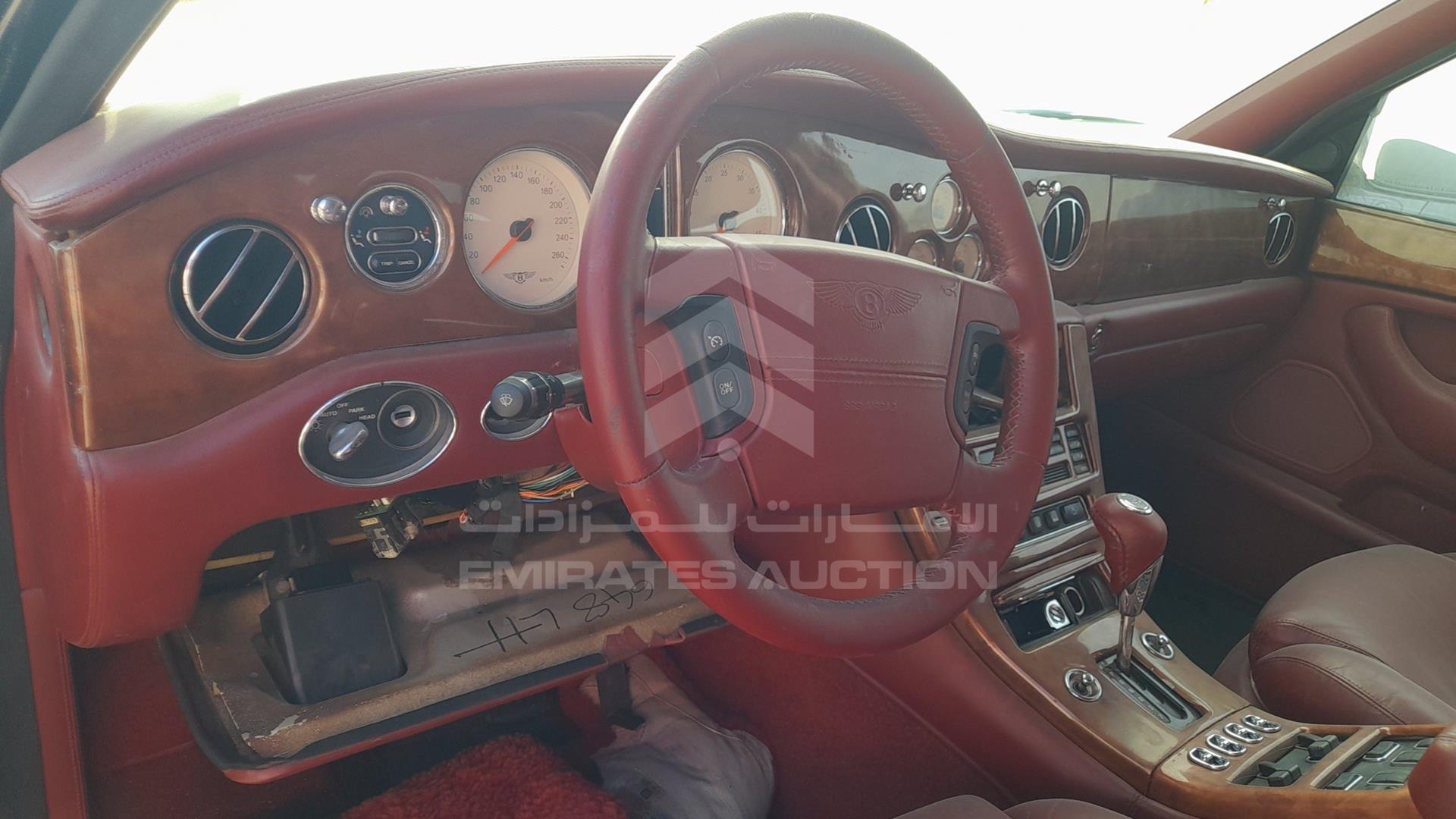 2000 BENTLEY ARNAGE VIN: SCBLC33E6YCX04648