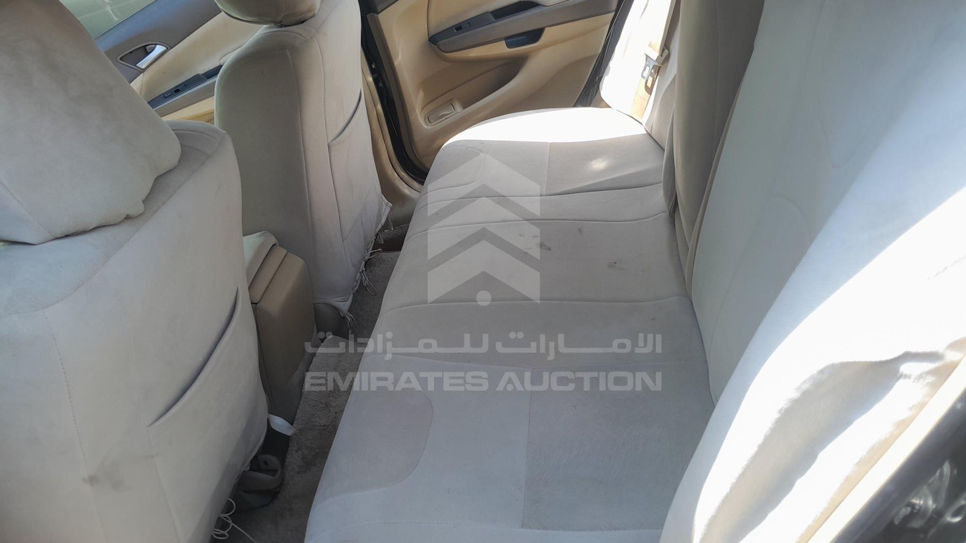 2008 HONDA ACCORD VIN: JHMCP26348C400187
