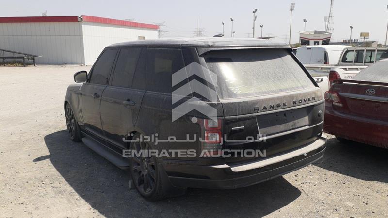 SALGA2DF9GA260951 Auction: EmiratesAuction Lot: 408501 SALGA2DF9GA260951 Range Rover Vogue 2016 BLACK Photo 5