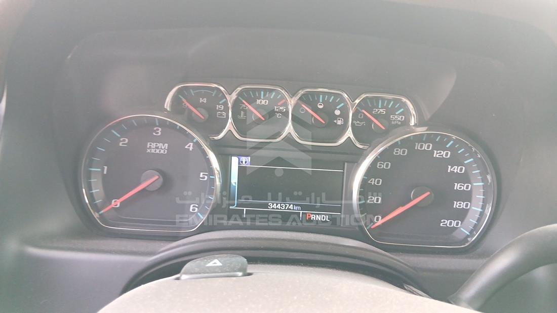 2019 Chevrolet Suburban — Odometer Reading — Photo 2