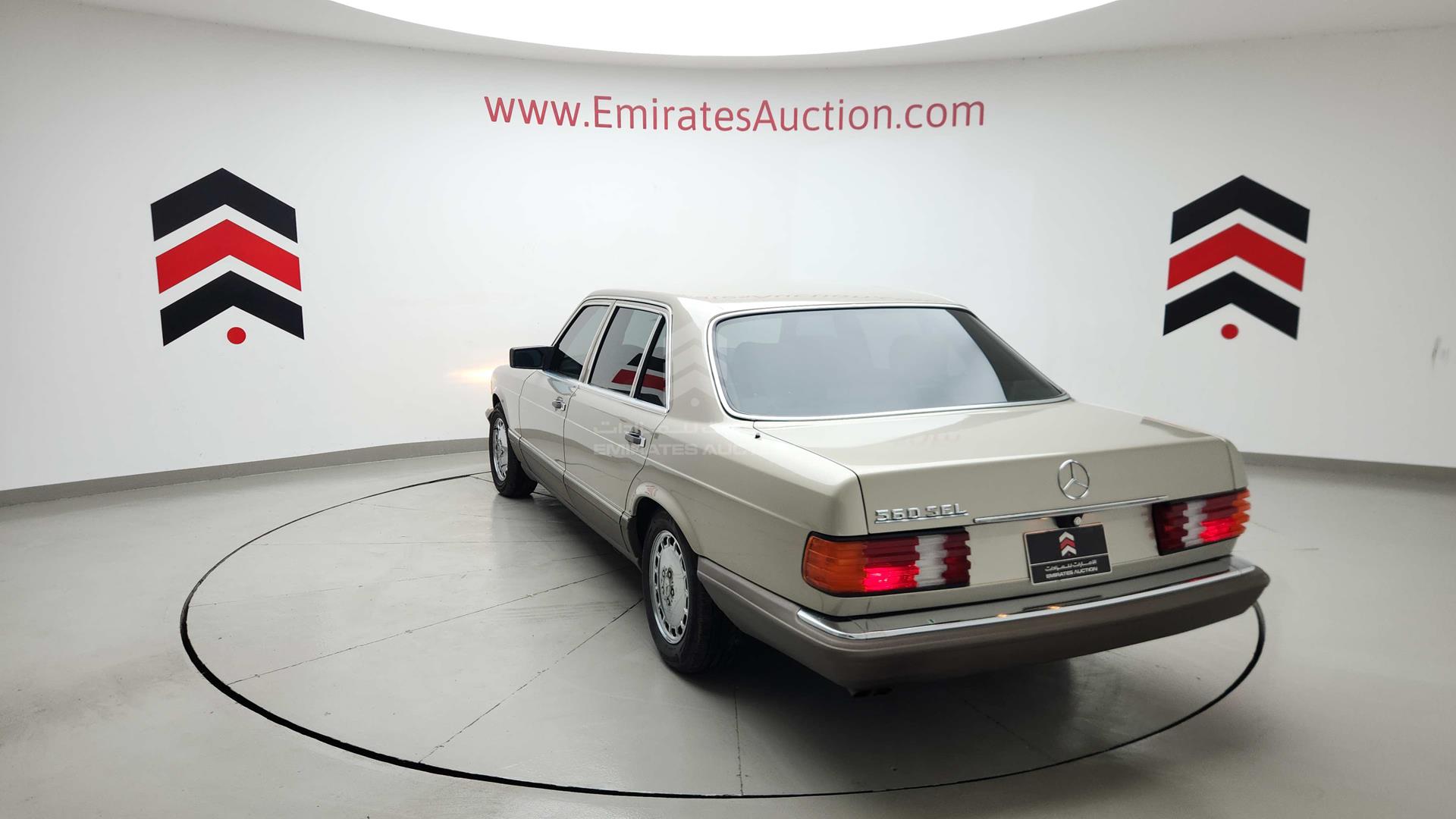 1991 MERCEDES SEL 560 VIN: WDBCA39E4MA600786