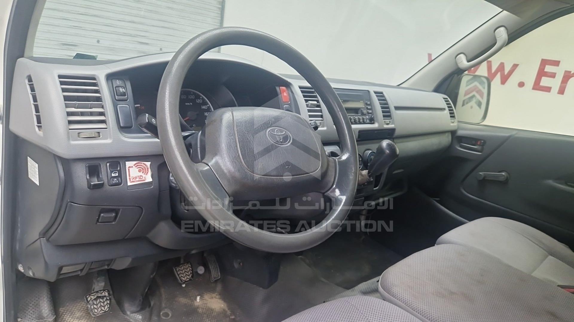 2008 TOYOTA HIACE VIN: JTGJX02P583002012