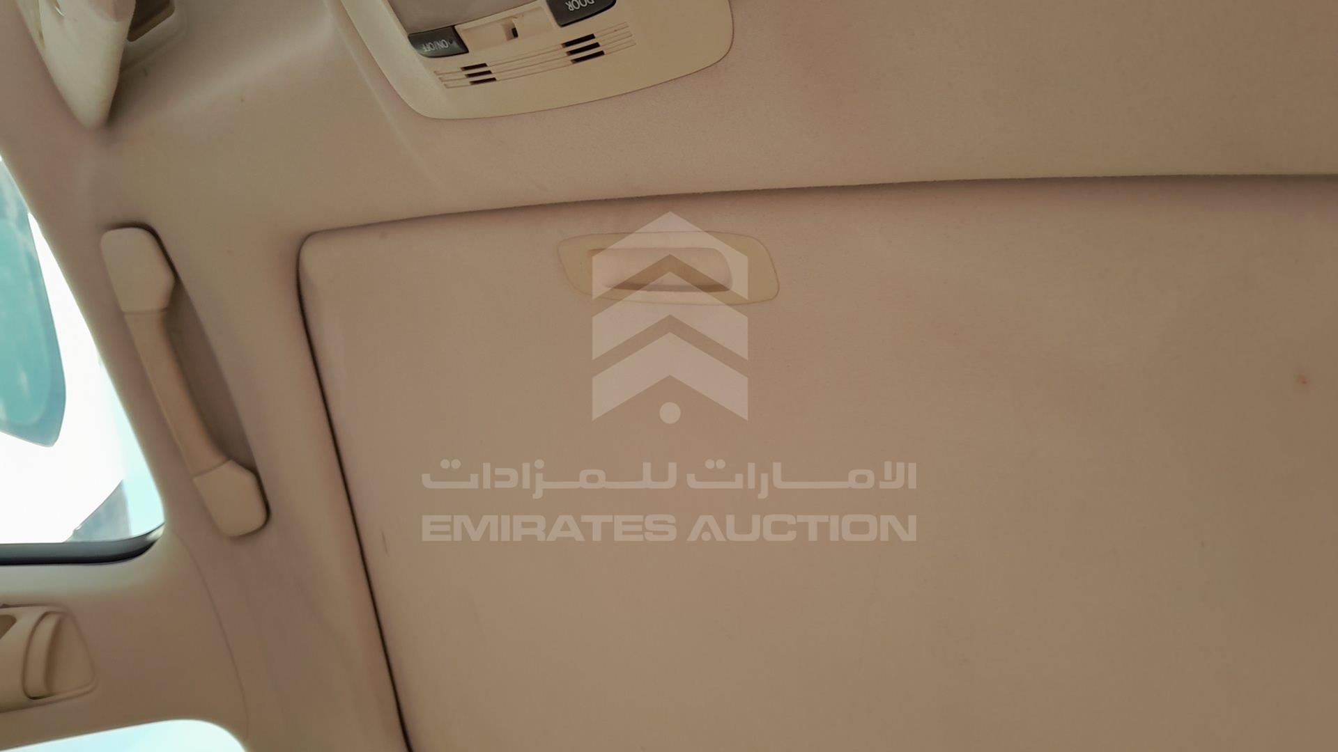 2009 LEXUS IS300 VIN: JTHBG262092018278