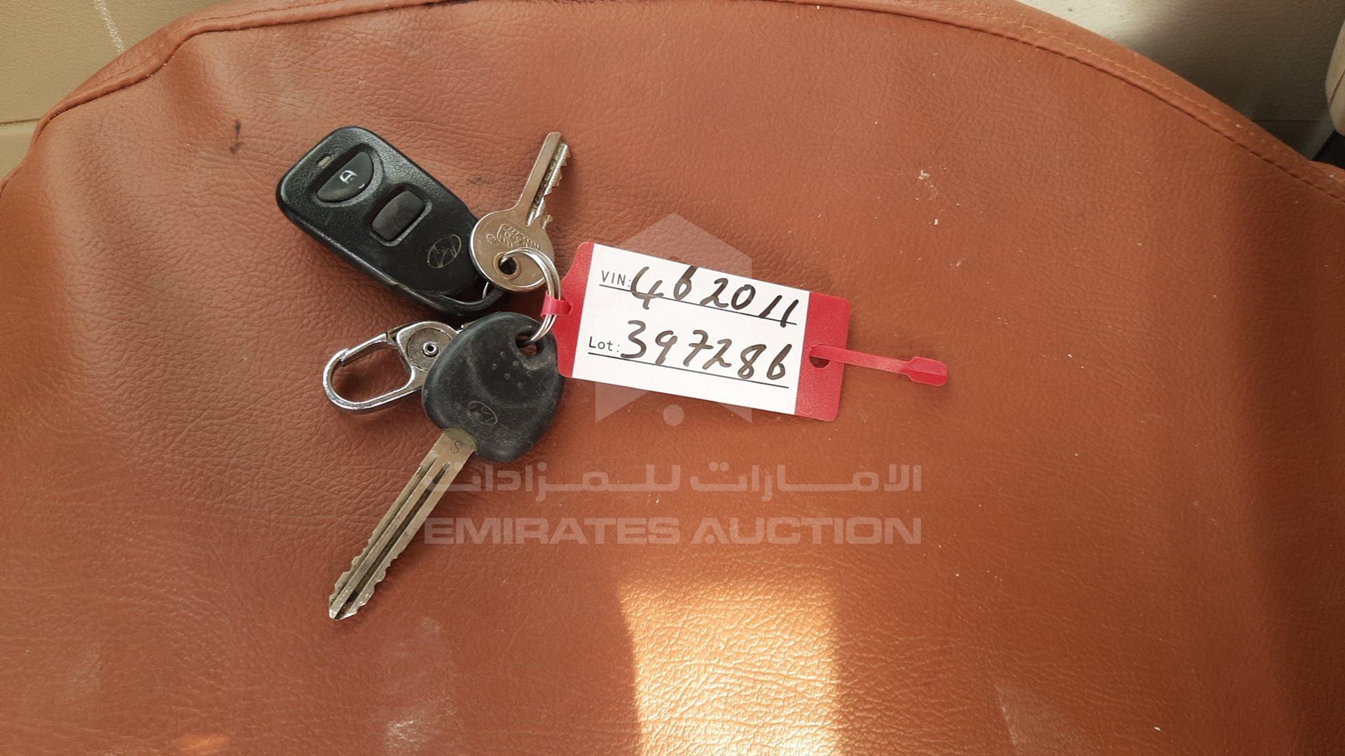 2009 HYUNDAI SANTA FE VIN: KMHSG81D39U462011
