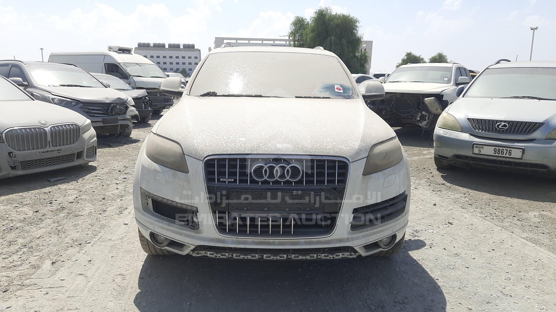2014 AUDI Q7 VIN: WA1AGDFE1ED000920