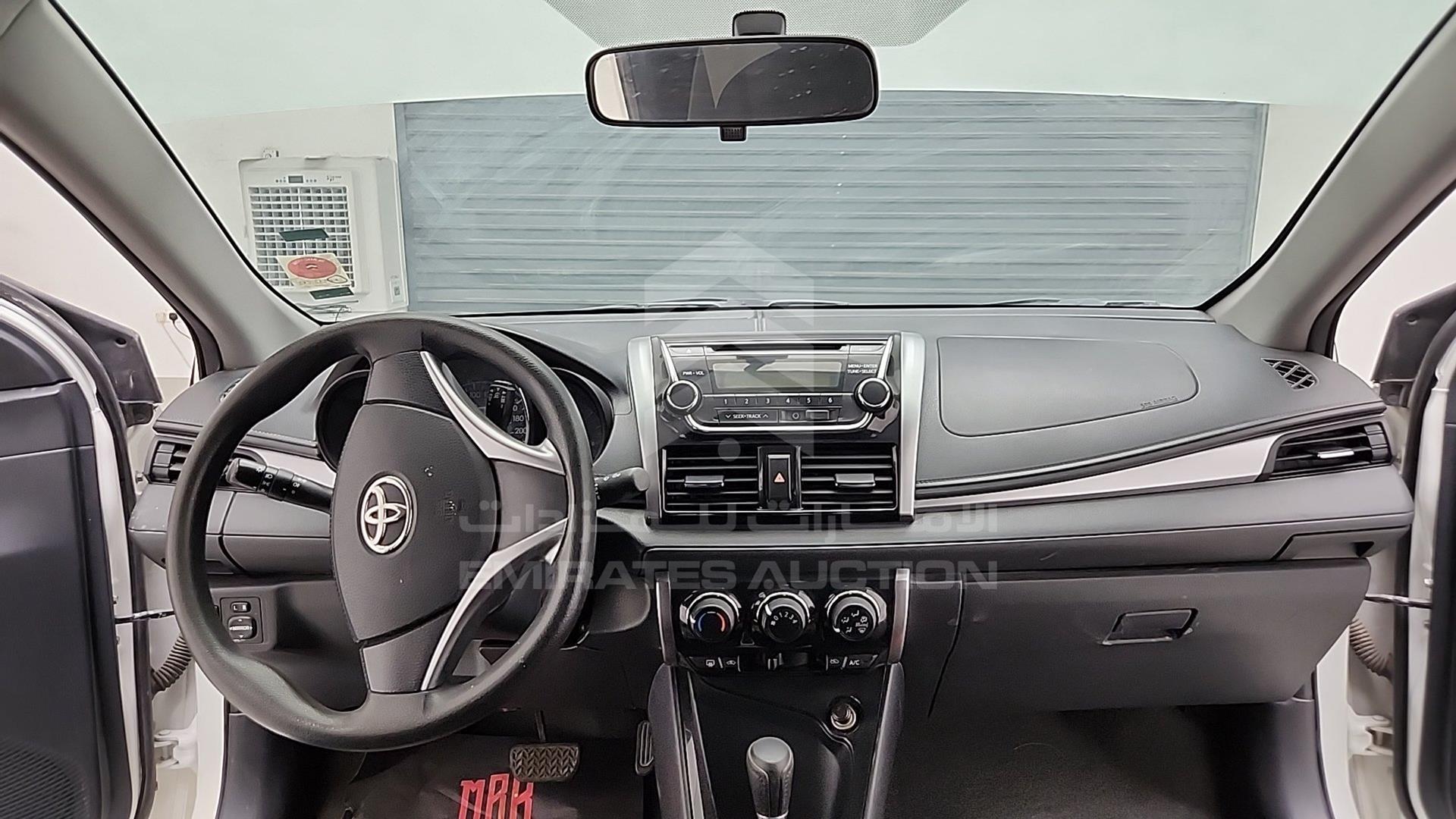 2017 TOYOTA YARIS VIN: MHFB29F3XH2016199