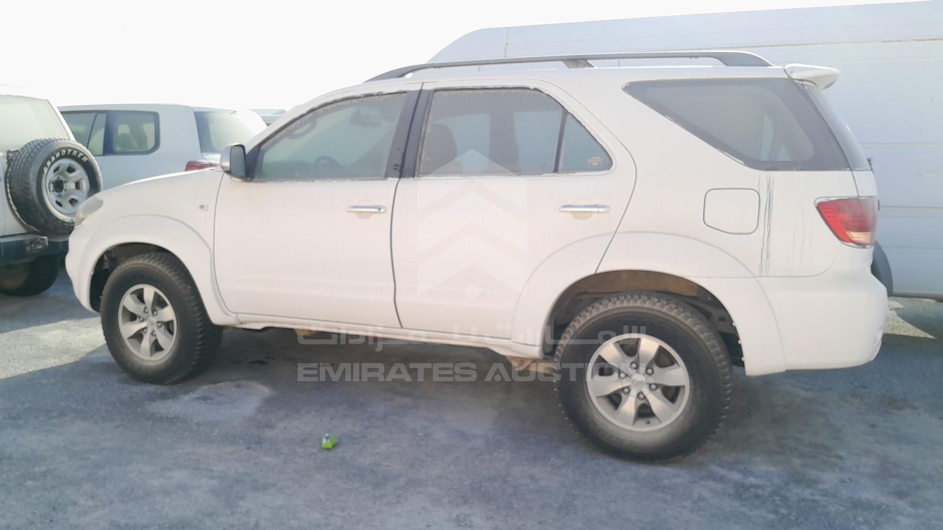 2006 TOYOTA FORTUNER VIN: MR1YU59G660005407