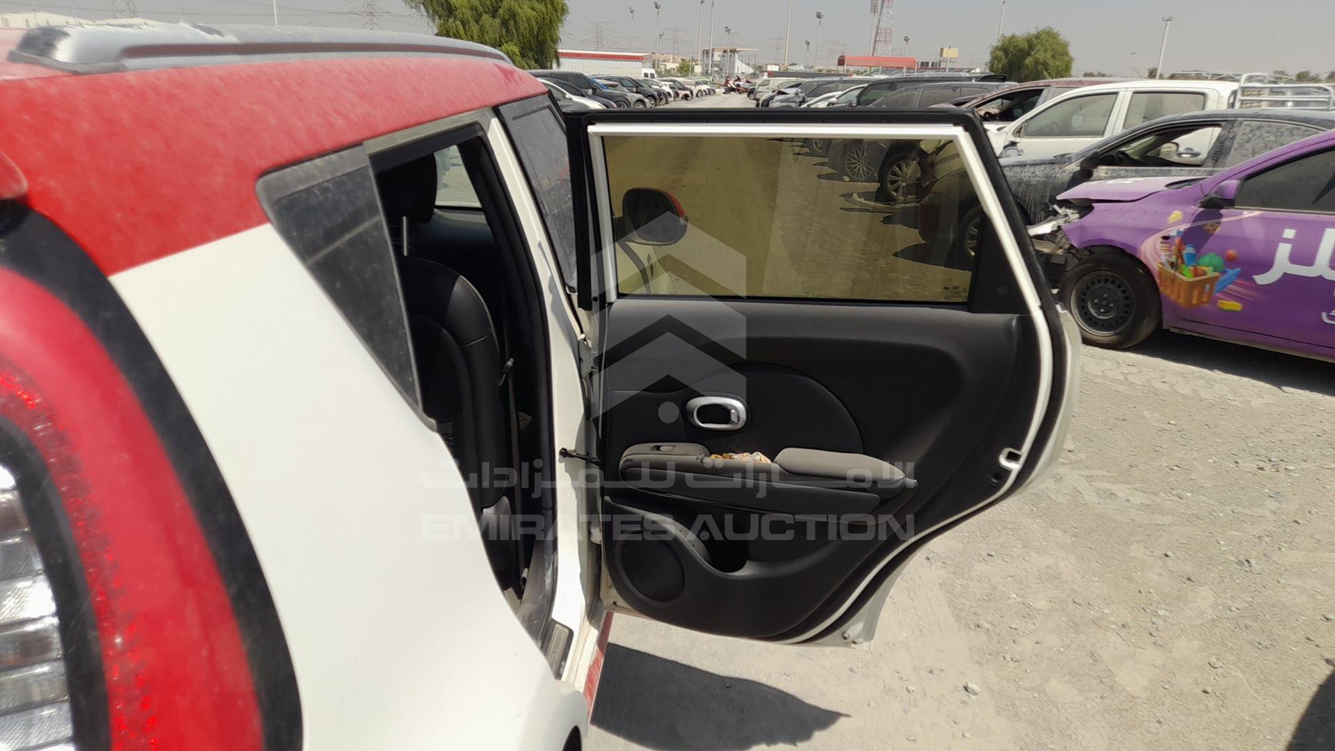 2015 KIA SOUL VIN: KNAJP8148F7174198