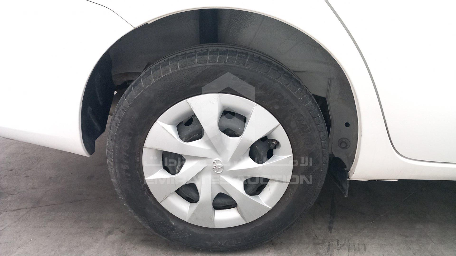 2019 TOYOTA YARIS VIN: MHFB29F3XK2049503