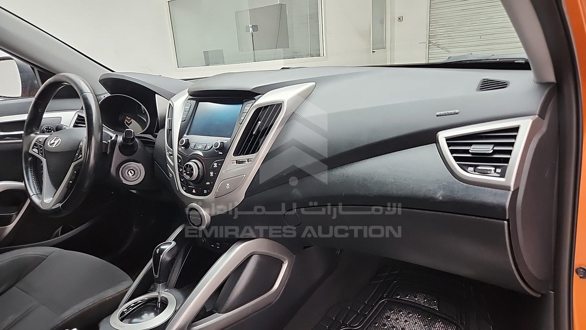 2017 HYUNDAI VELOSTER VIN: KMHTC6AD3HU306537