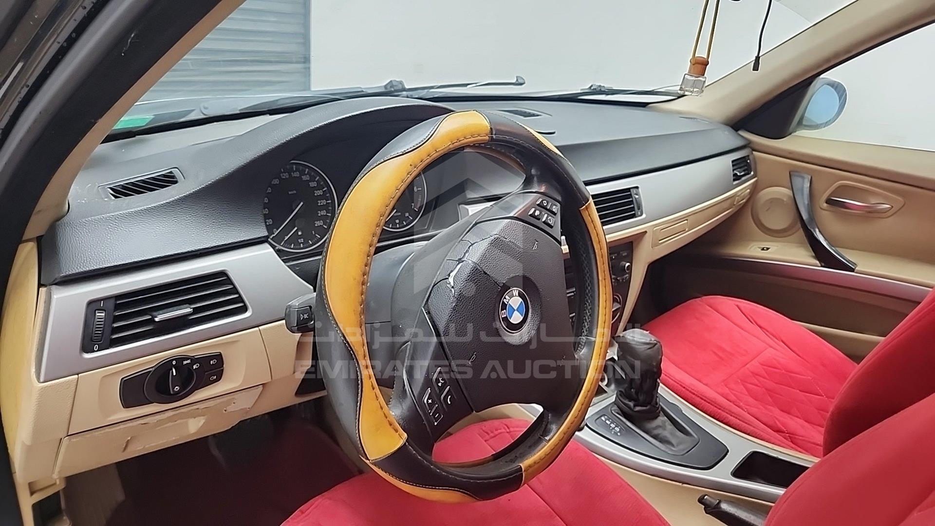 2008 BMW 320I VIN: WBAVG71008A402631