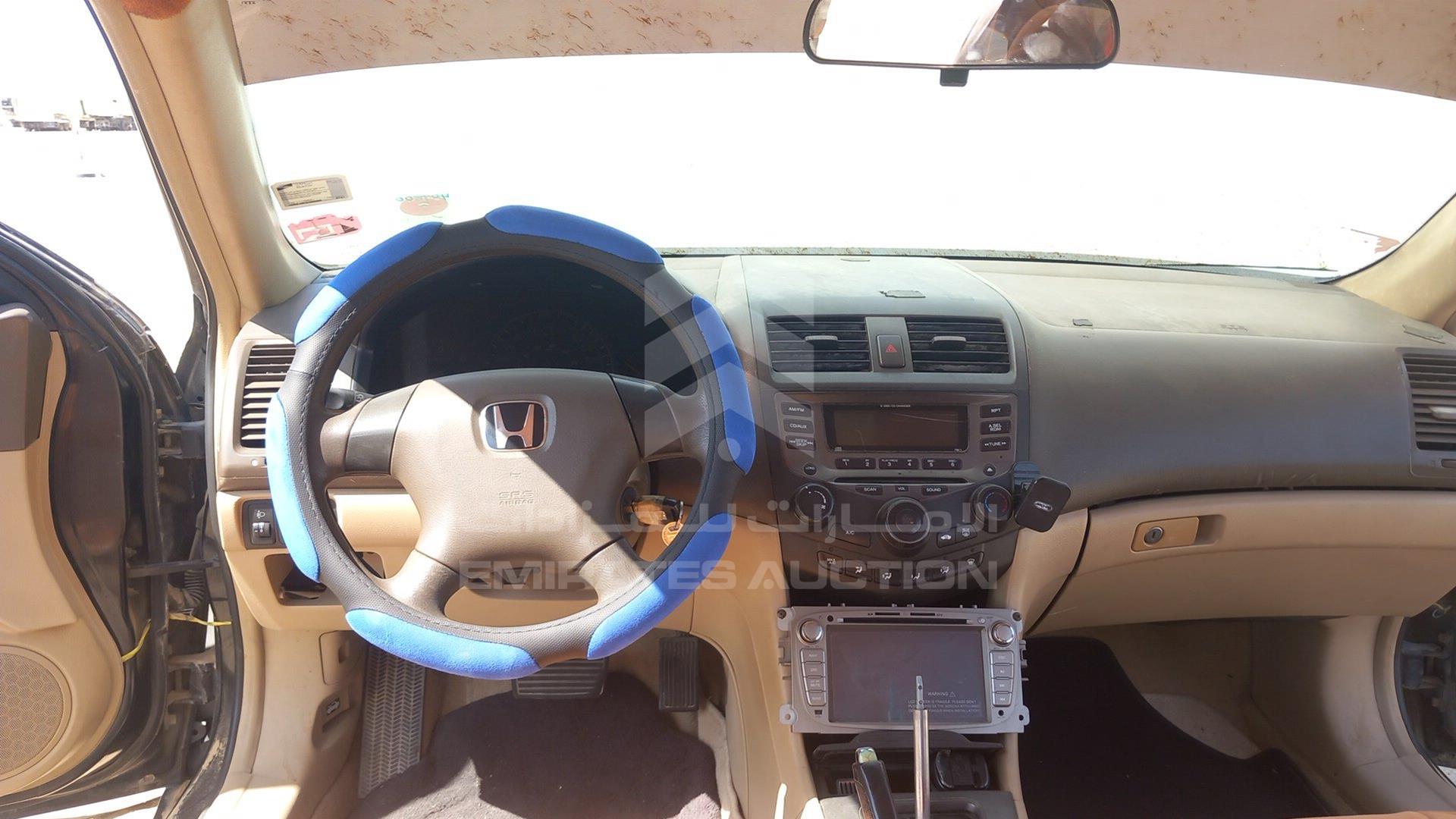 2004 HONDA ACCORD VIN: JHMCM56534C409663