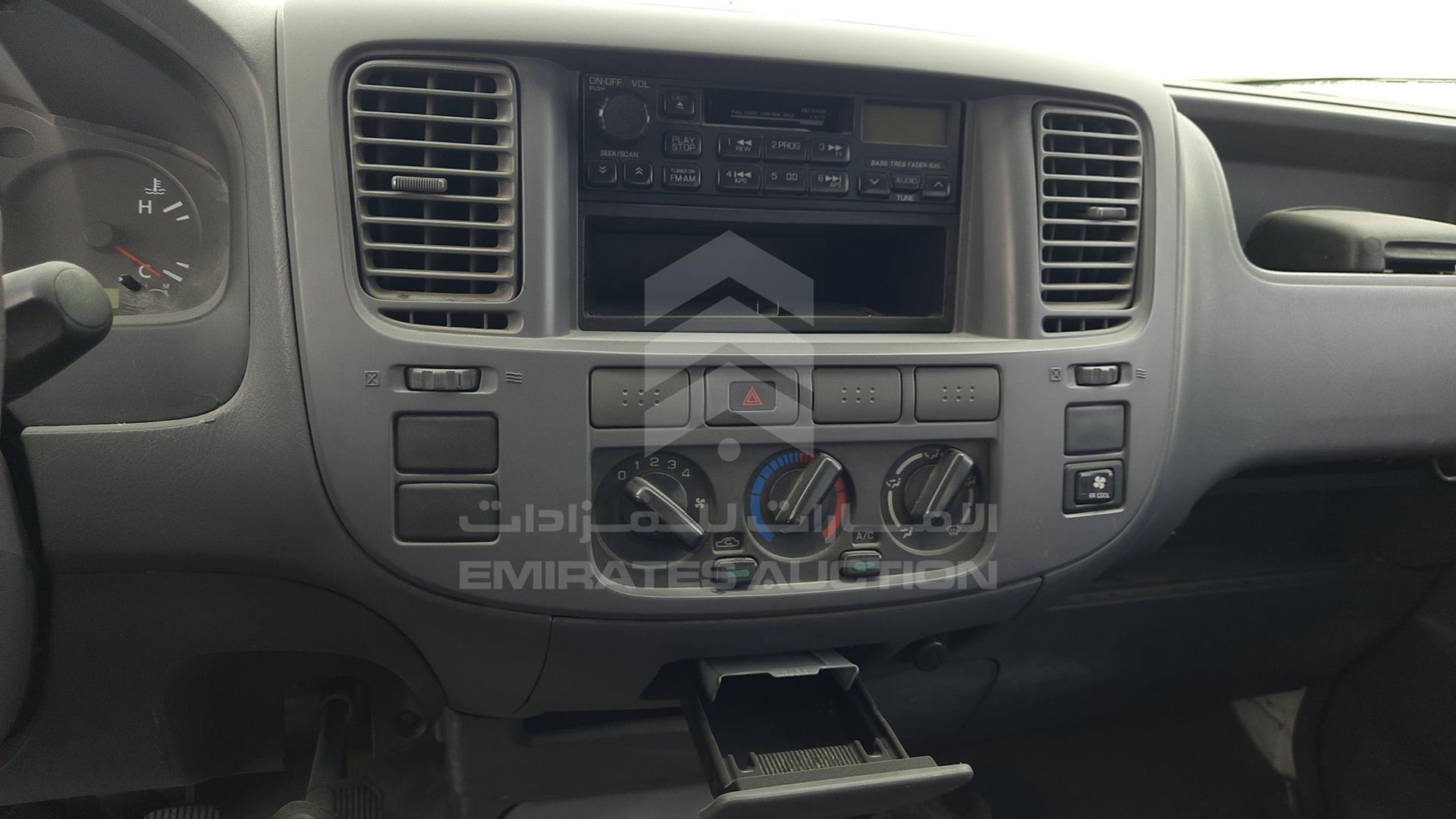 2004 NISSAN URVAN VIN: JN6FE54S74X416724