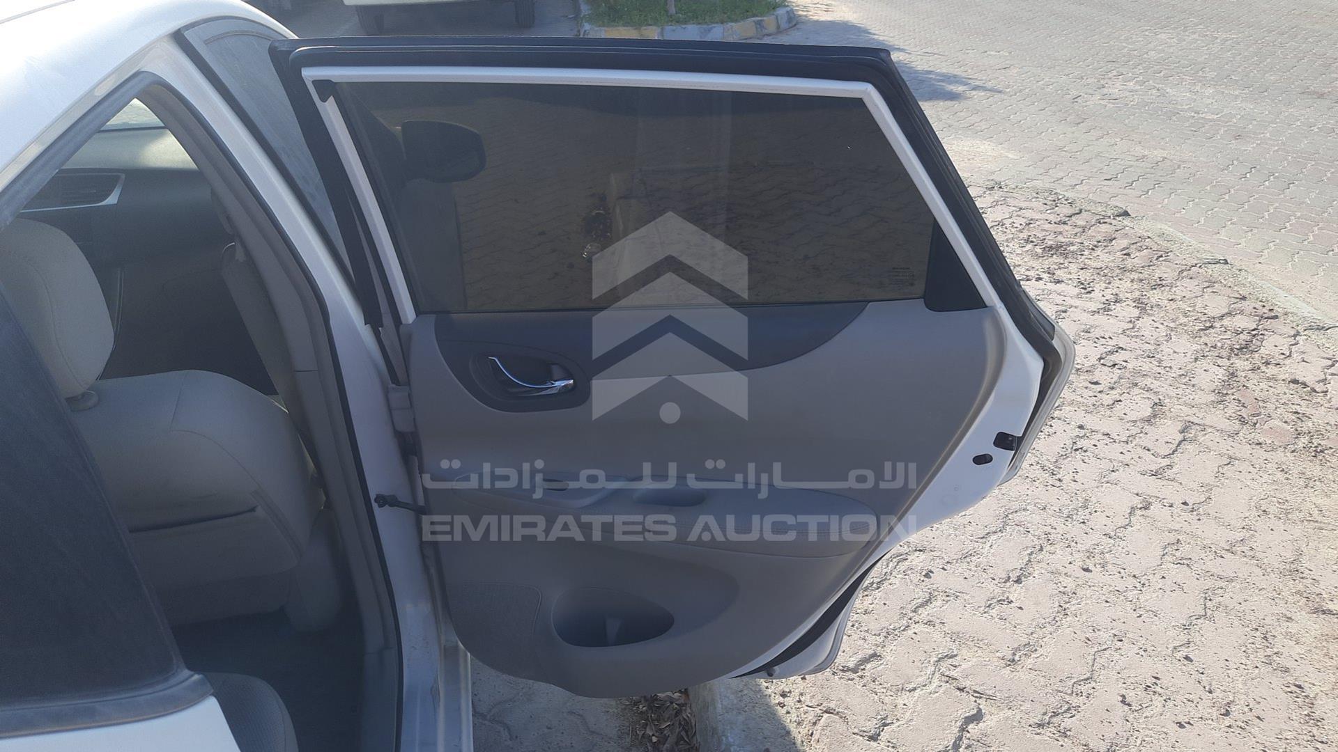 2014 NISSAN TIIDA VIN: MNTBC2C91E6001242