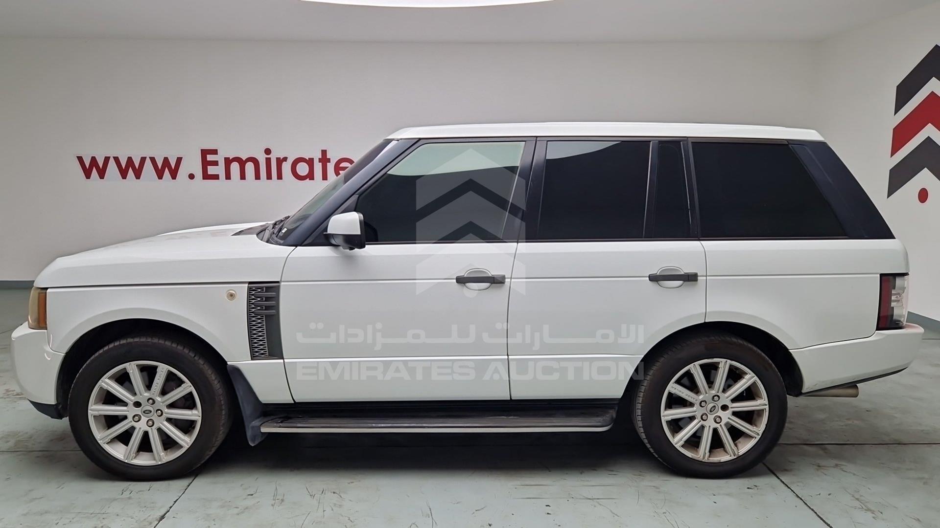2011 RANGE ROVER VOGUE VIN: SALLMEME4BA337190