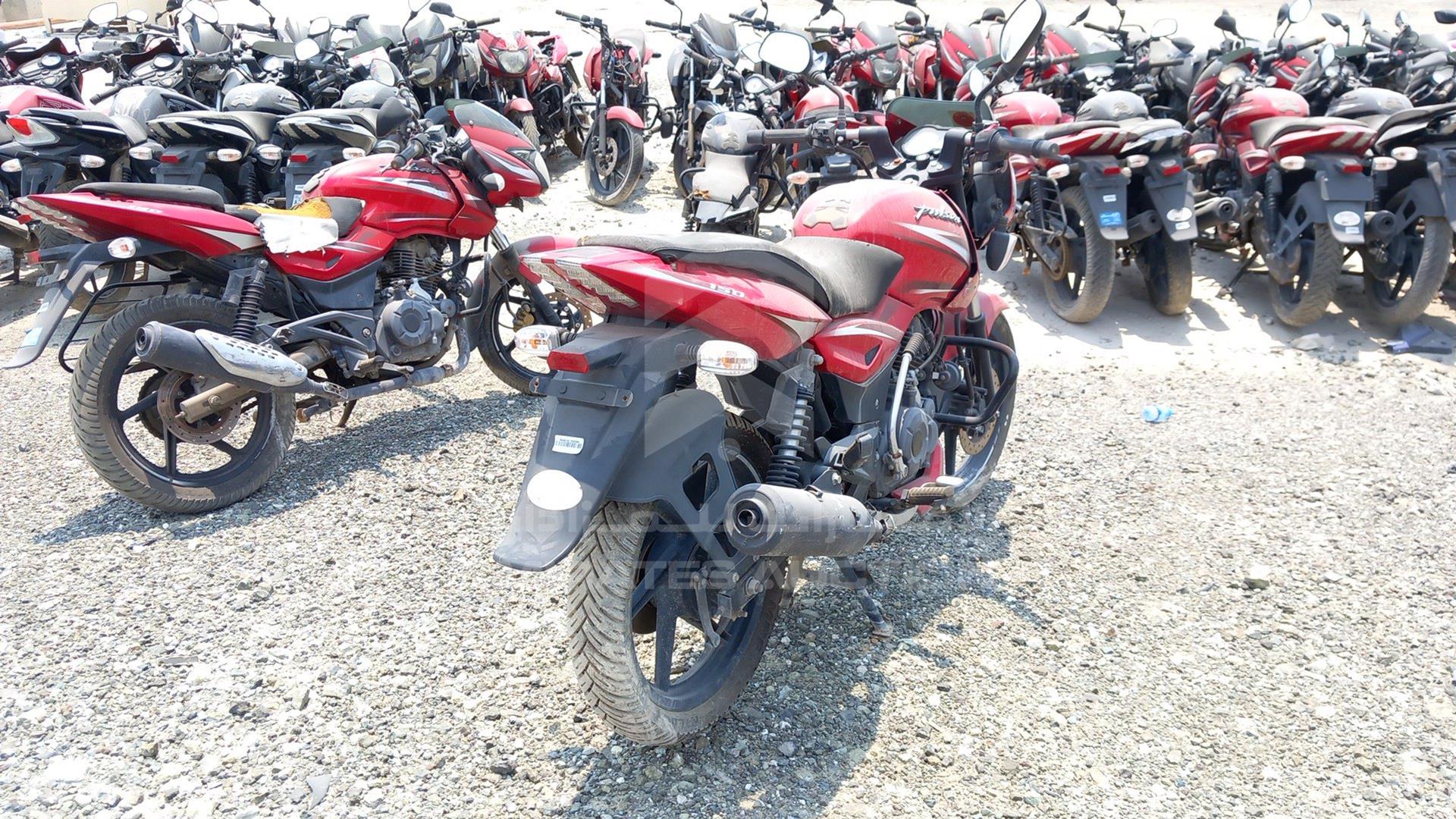2020 BAJAJ 150 CC VIN: MD2A11CY5LCC61598