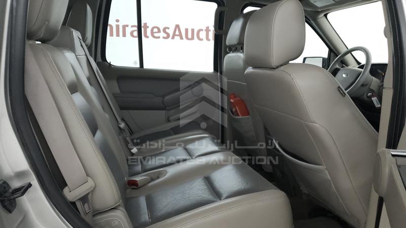 VIN: 1FMEU73E87UA45518 Auction: EmiratesAuction Lot: 405931 VIN: 1FMEU73E87UA45518 Ford Explorer 2007 SILVER Photo 22