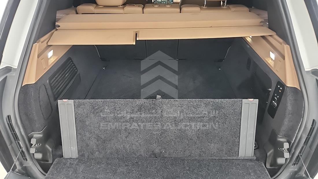 2023 Range Rover HSE — Trunk Interior View — Photo 25