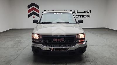 2005 GMC Sierra