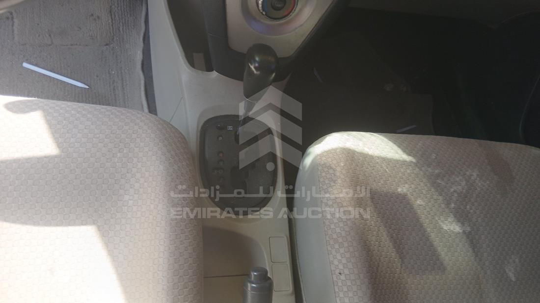 2008 Toyota Yaris — Gear View — Photo 17