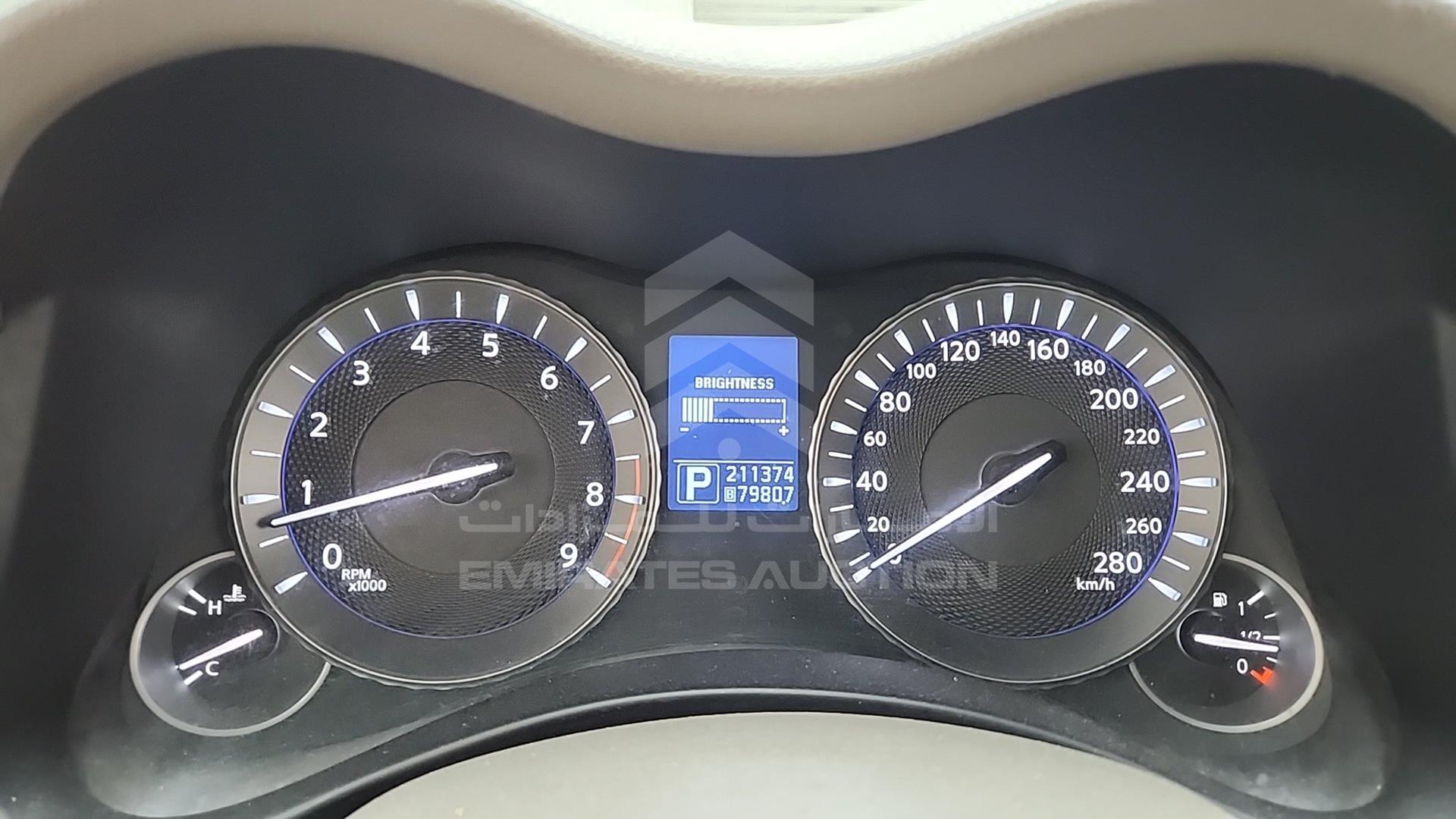 2014 INFINITI Q70 VIN: JNKBY1AP2EM300169