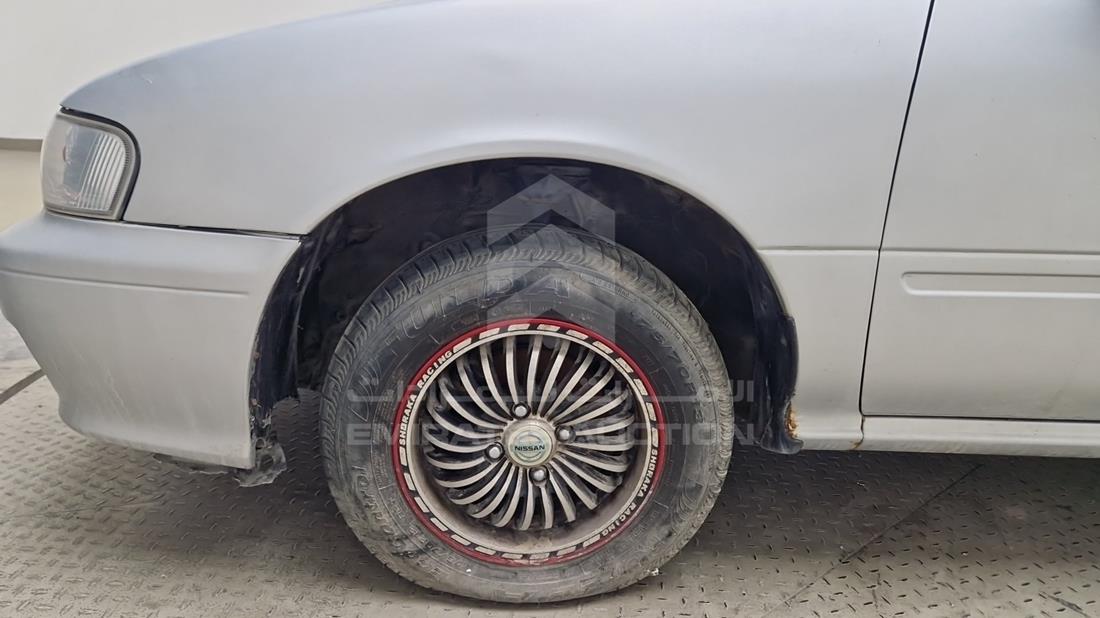 2000 Nissan Sunny — Front Left Tyre — Photo 38
