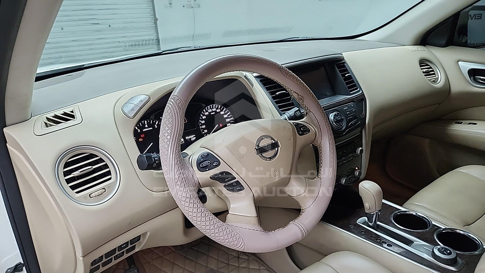 2015 NISSAN PATHFINDER VIN: 5N1AR2M52FC655906