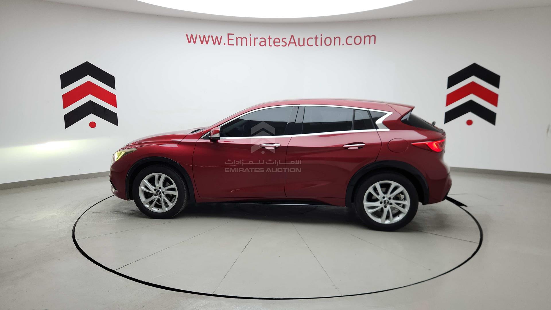 2017 INFINITI Q 30 VIN: SJKDH5CP2HA033598