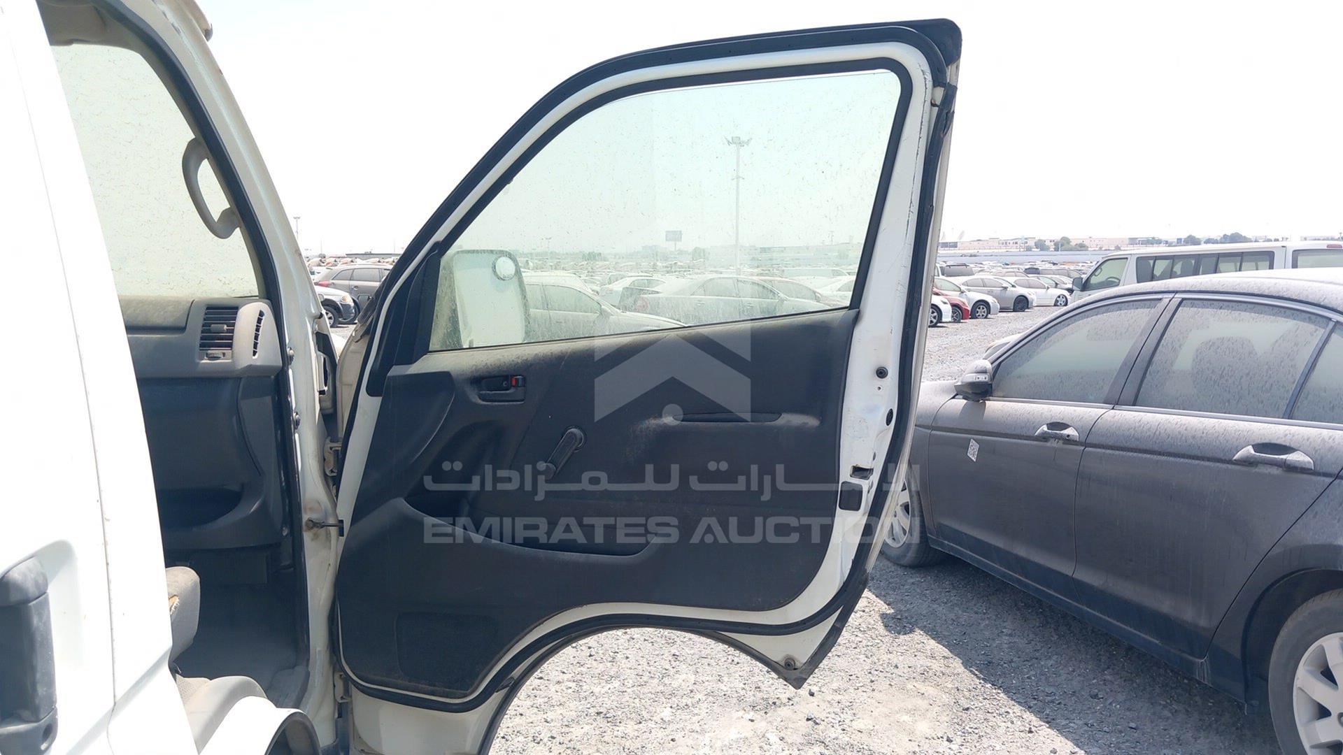 2011 TOYOTA HIACE VIN: JTFHX02P2B0063412