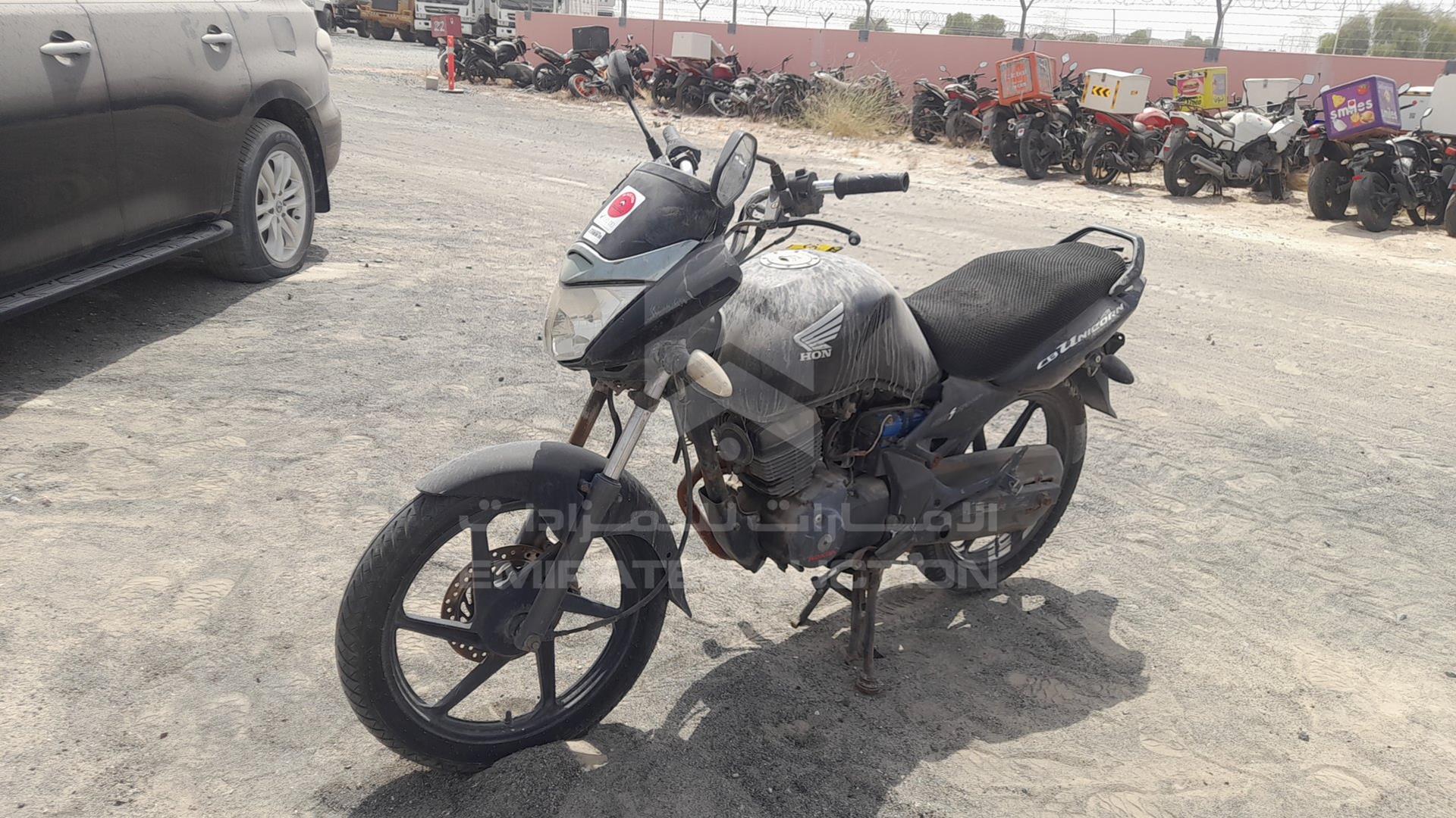 2013 HONDA UNICORN VIN: ME4KC09CHD8544964