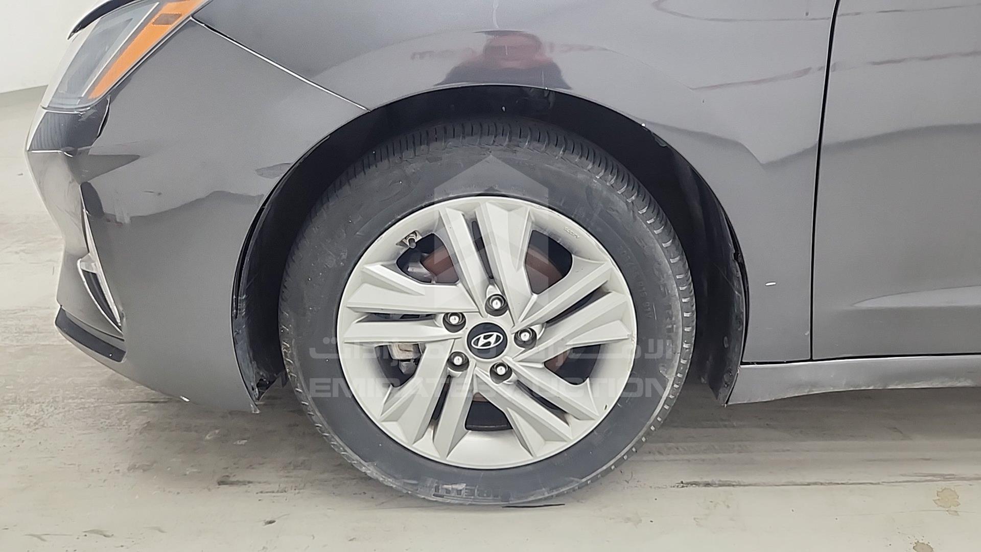 2020 HYUNDAI ELANTRA VIN: 5NPD84LF4LH566560