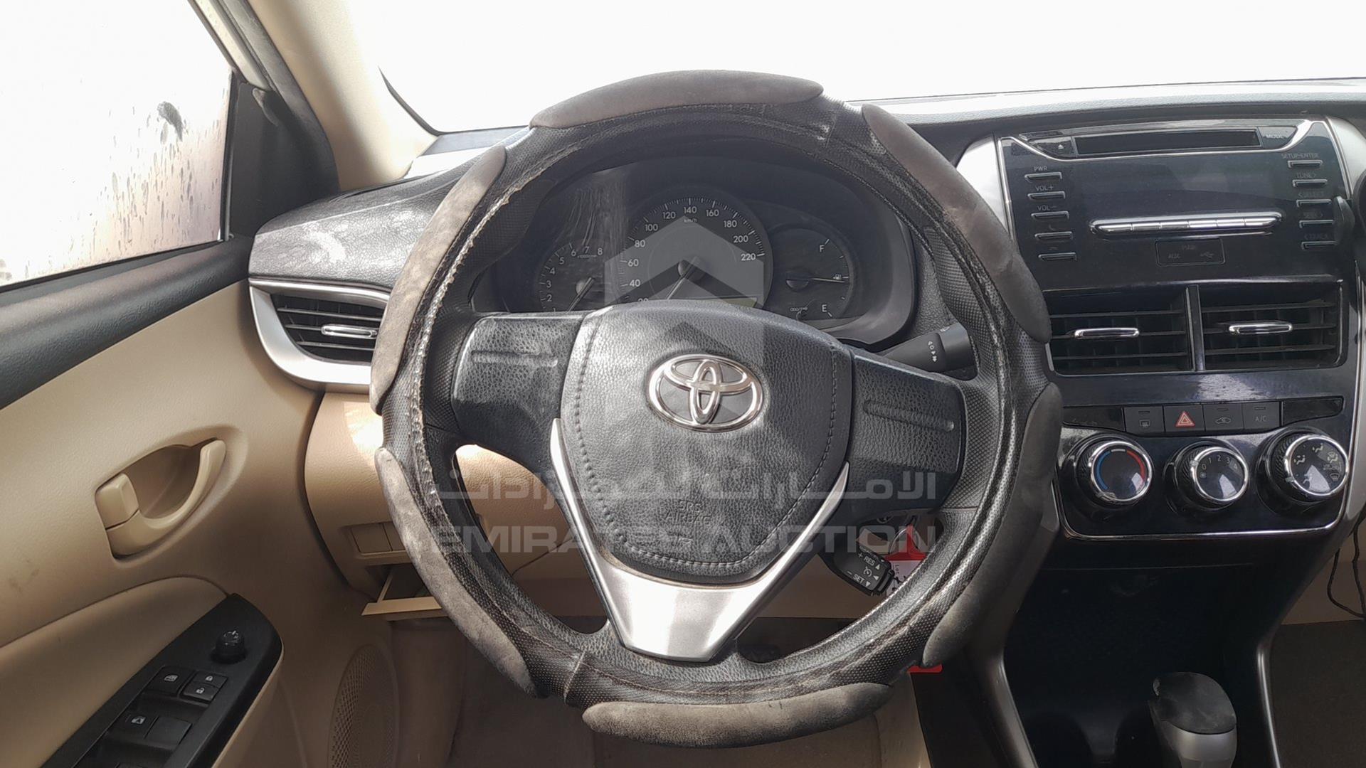 2020 TOYOTA YARIS VIN: MHFB29F31L2109086