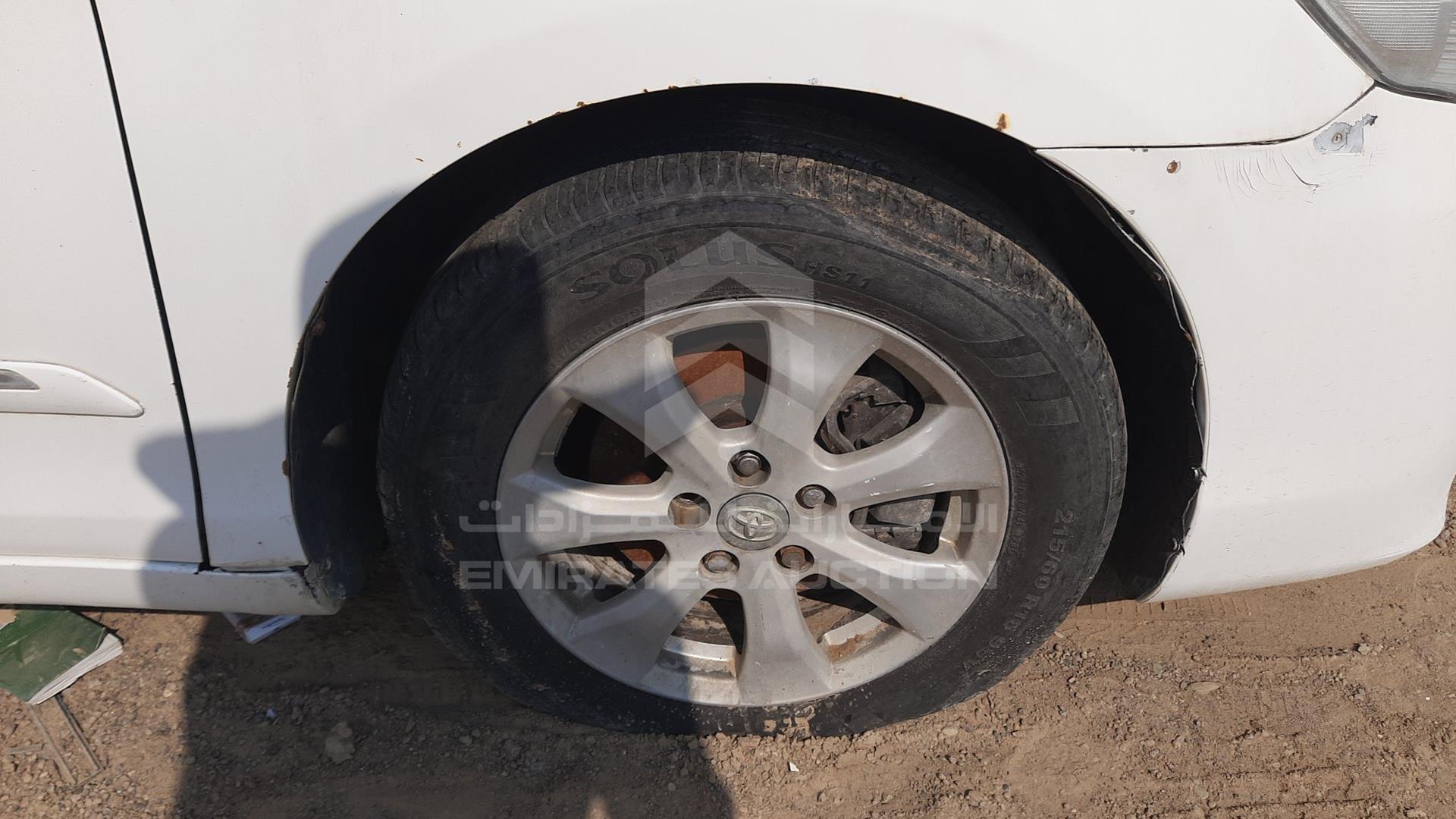 2008 TOYOTA CAMRY VIN: 6T1BE42K28X527718