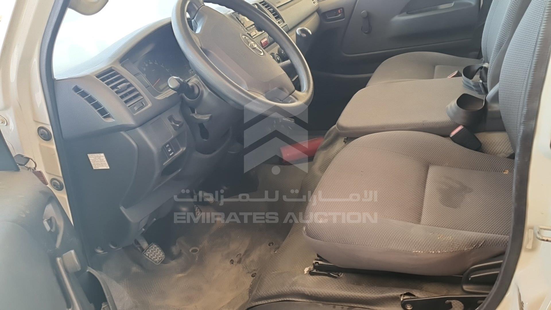 2018 TOYOTA HIACE VIN: JTFHX02P9J0119666