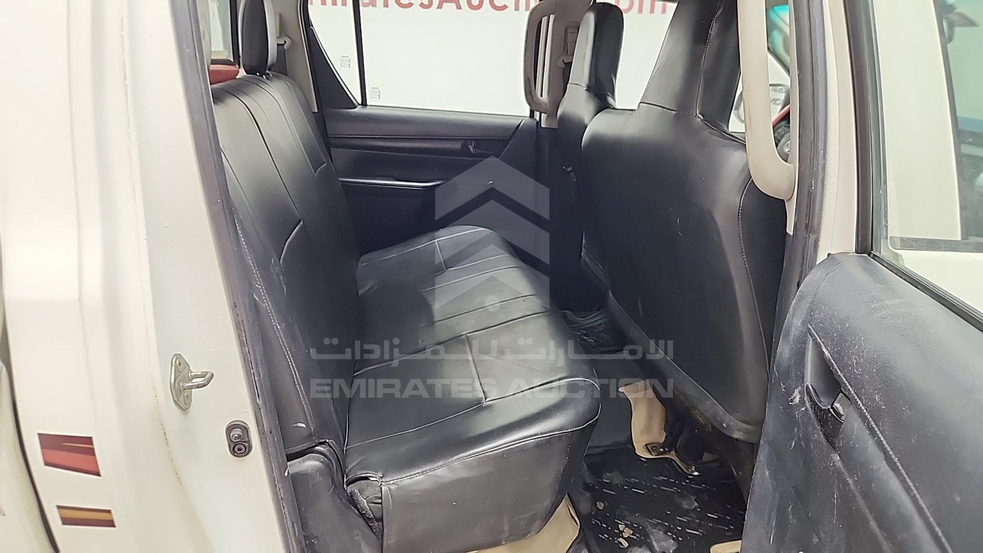 2019 TOYOTA HILUX VIN: MR0DX9CD1K2521317