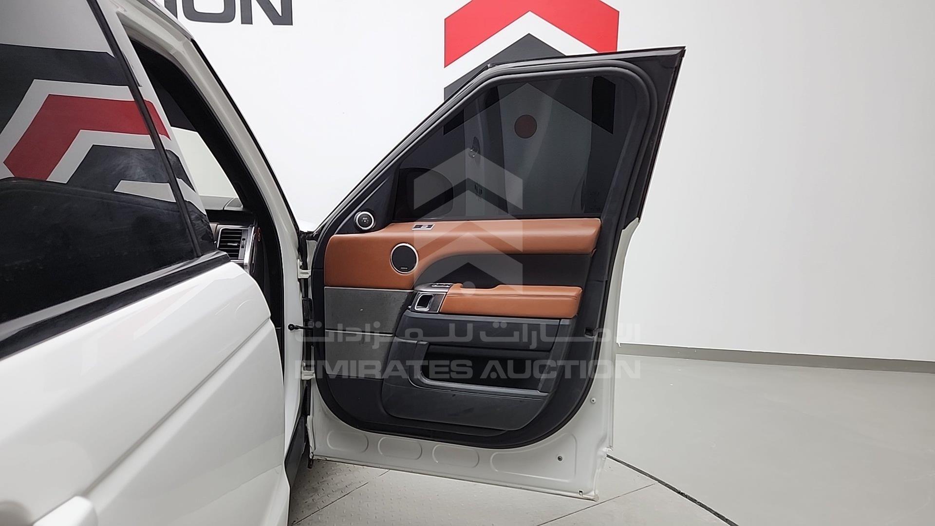 2014 RANGE ROVER SPORT VIN: SALWA2EF2EA302173