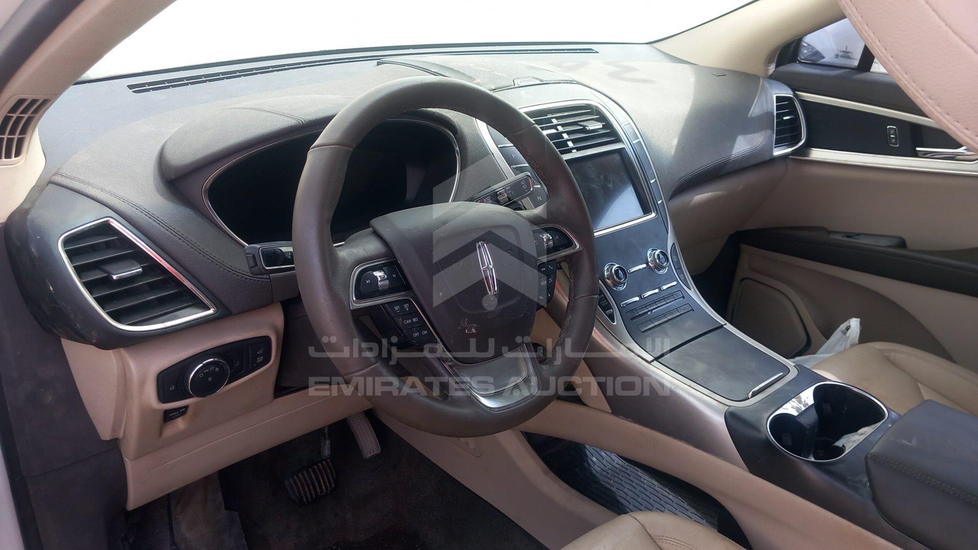 2020 LINCOLN NAUTILUS VIN: 2LMPJ8J99LBL05717