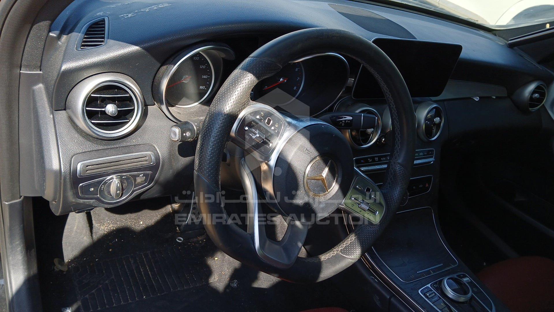 2019 MERCEDES C 300 VIN: 55SWF8DB6KU298088