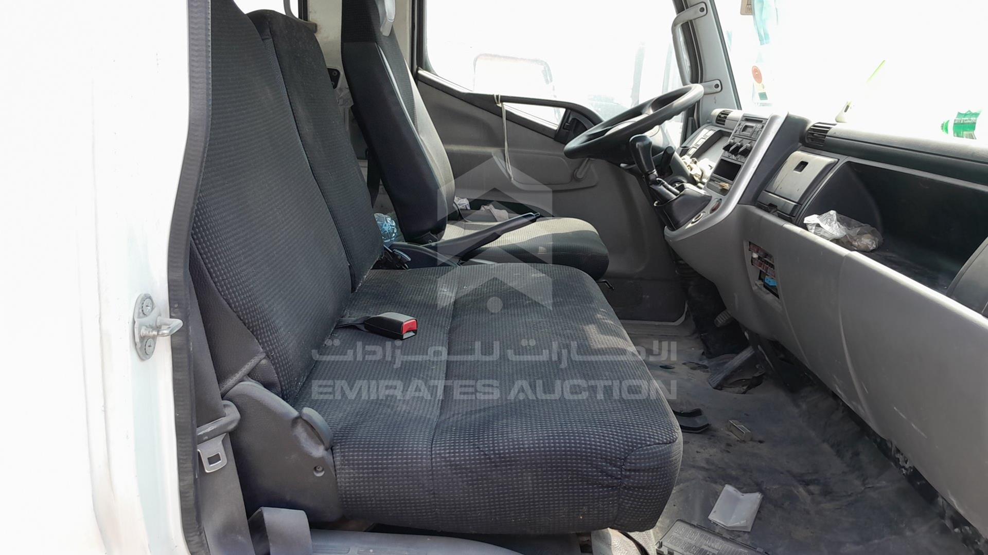2017 MITSUBISHI CANTER VIN: JL7B6E1P7HK017235