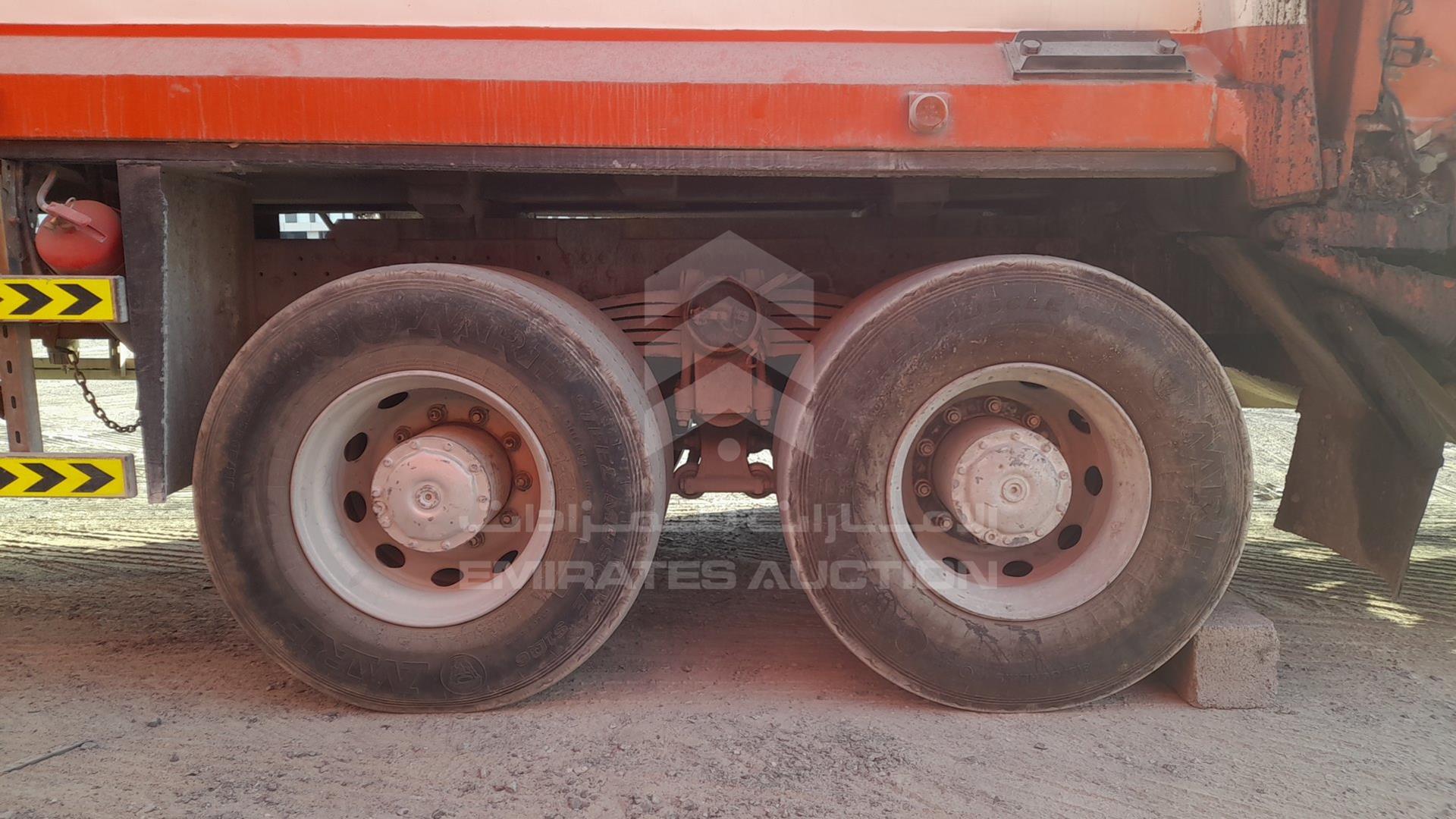 2007 MERCEDES ACTROS VIN: WDAKHCAA97L185817
