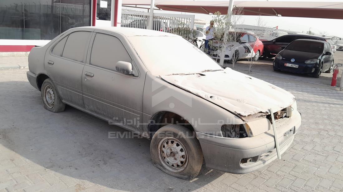 1999 Nissan Sunny — Front Right Angle — Photo 9