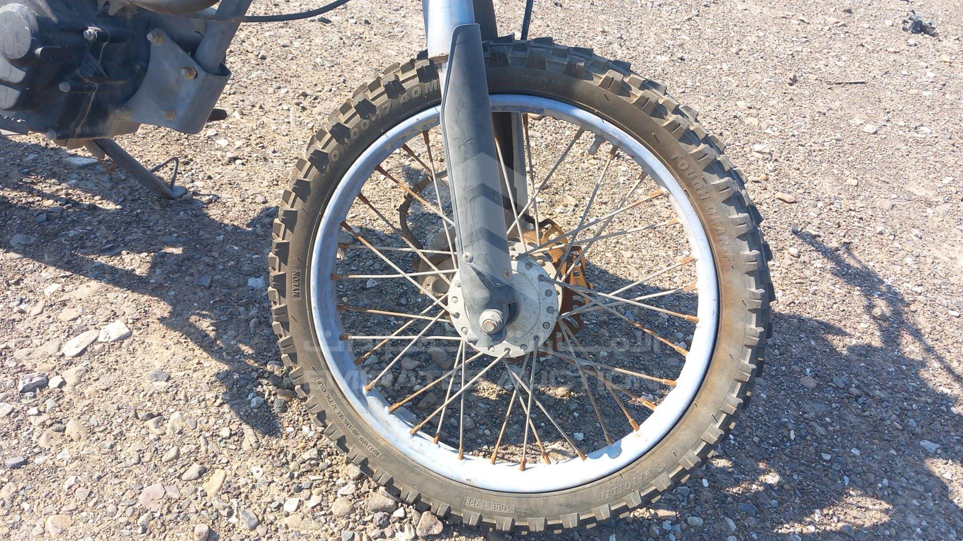0 MOTORBIKE --- VIN: SD713E20180800516
