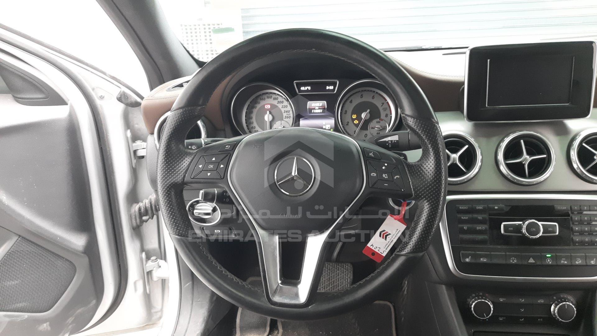 2015 MERCEDES GLA 250 VIN: WDCTG4GB3FJ138717