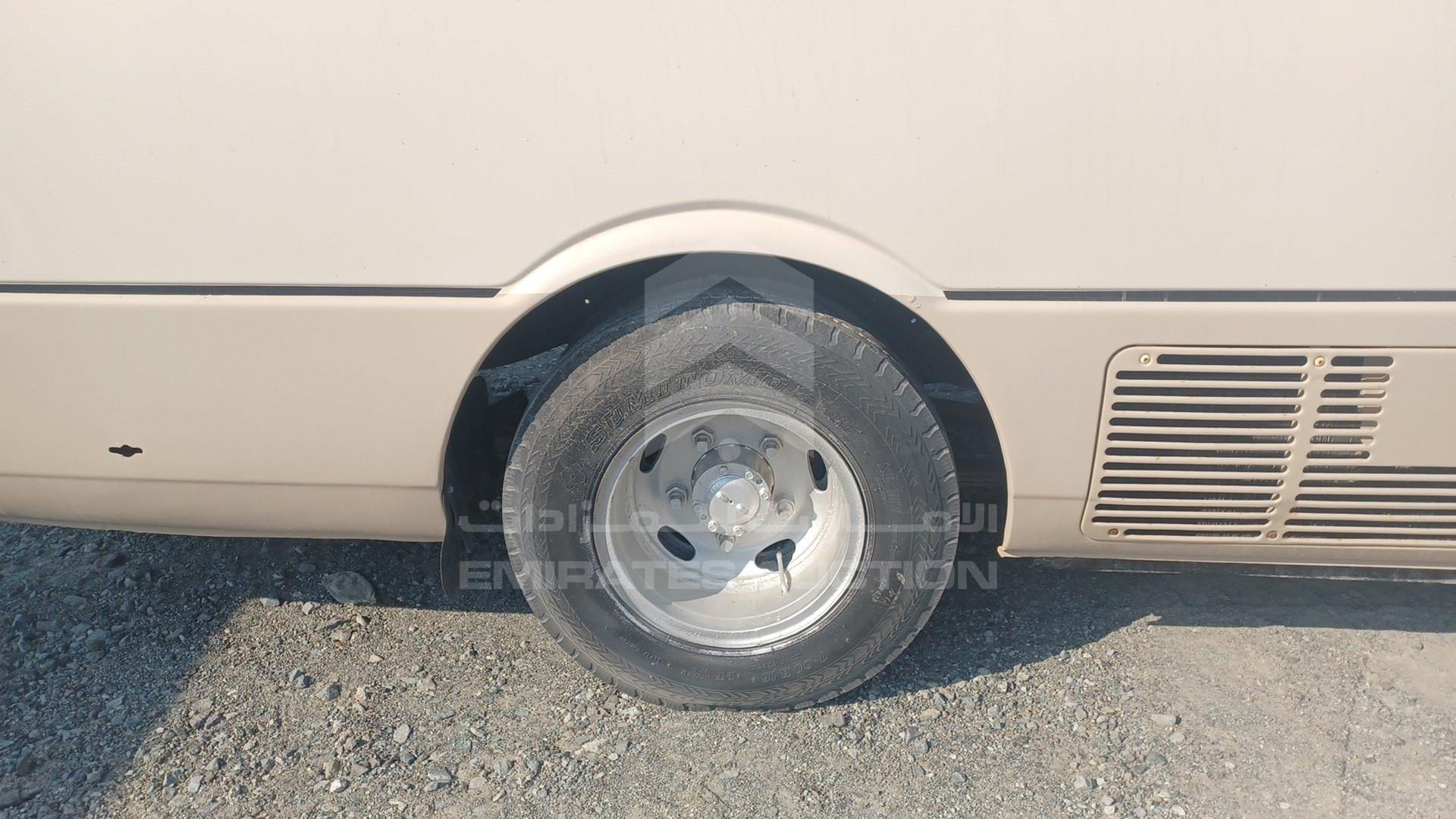 2018 MITSUBISHI ROSA VIN: JL5B3E6P3JPG00256