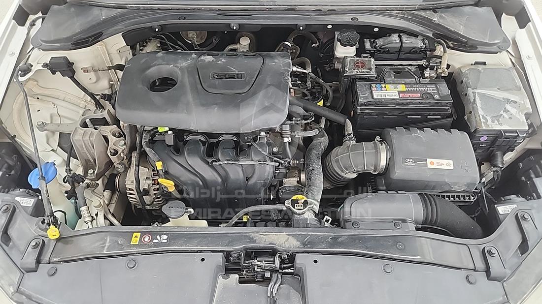 2019 Hyundai Avante — Engine Bay — Photo 29